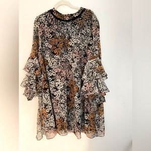 Anthropologie Ruffle Arms Shift dress